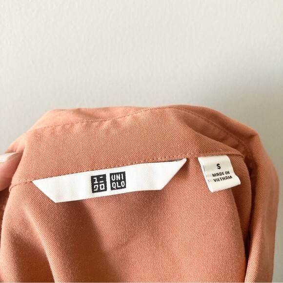 Uniqlo Peach Collar Long Sleeve Button‎ Down Shirt S - Picture 2 of 5